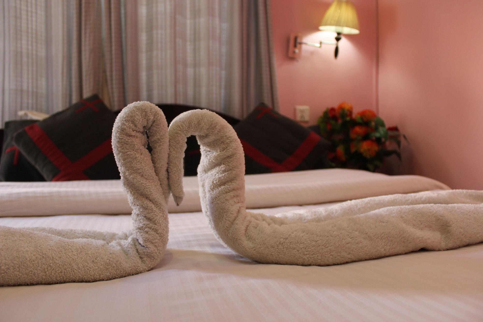 Hotel Buddha Land Катманду Екстер'єр фото