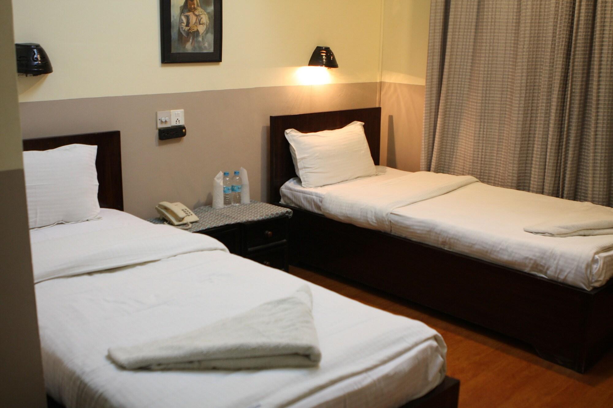 Hotel Buddha Land Катманду Екстер'єр фото