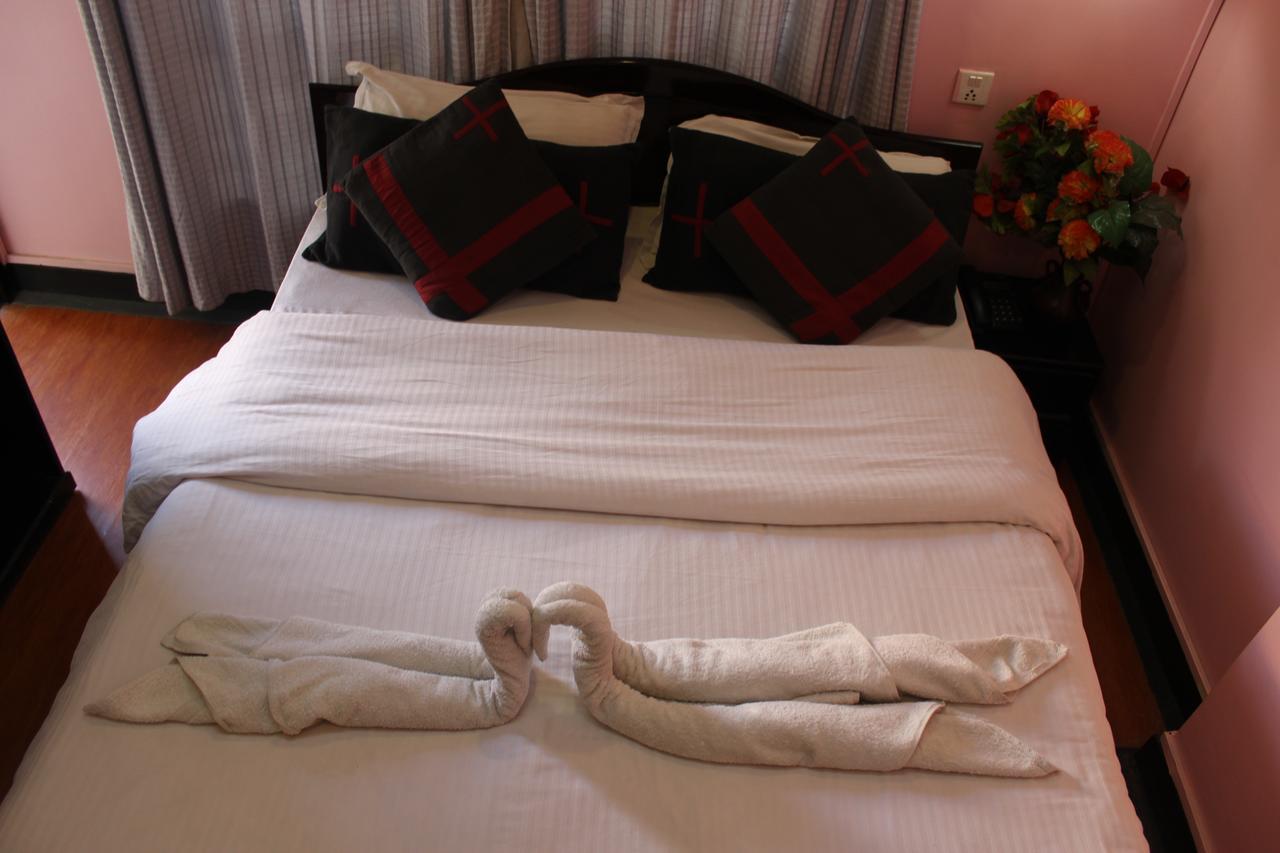 Hotel Buddha Land Катманду Екстер'єр фото